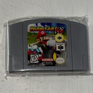 Nintendo Mario Kart 64 Cartridge - Silver